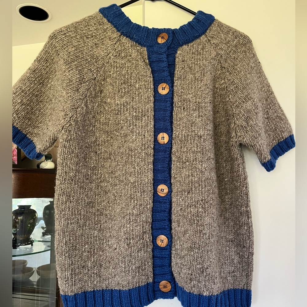 Babaa wool button up short sleeve sweater.